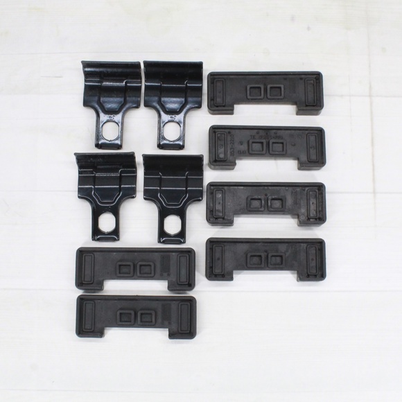 Thule Black Rapid System Kit 1039 Audi Roof Rack - SOLD AS IS - Picture 3 of 5